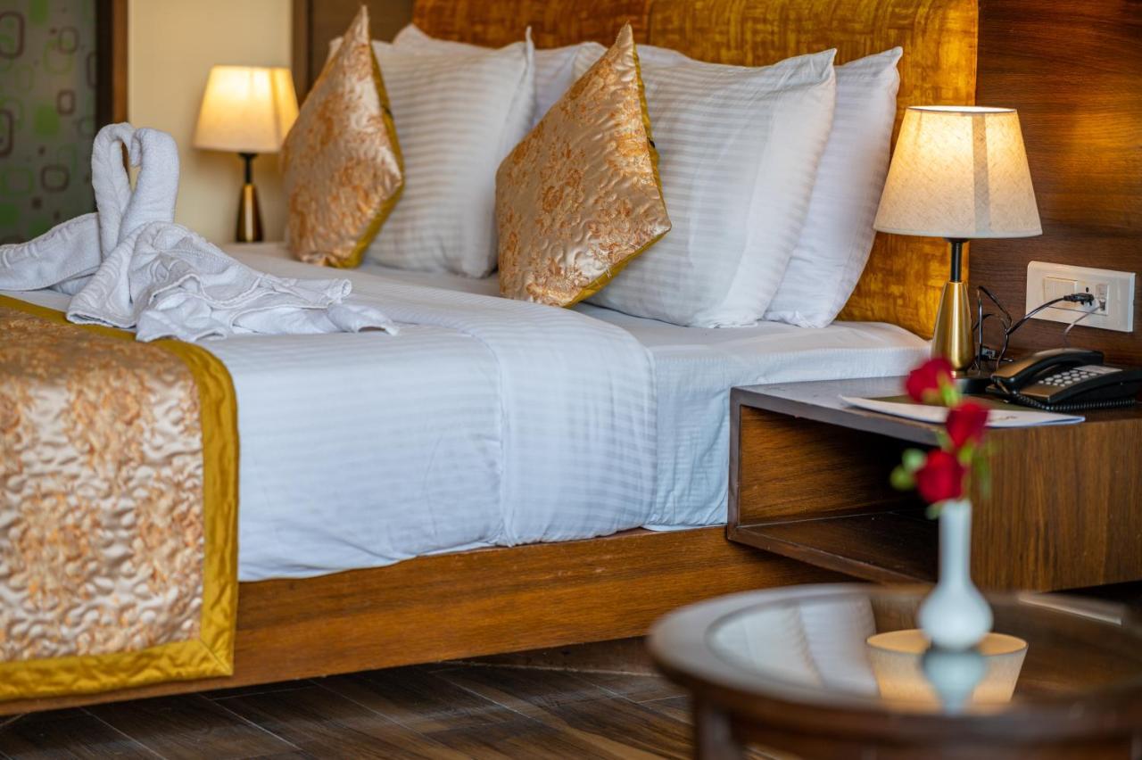Bells Beach Resort , A Unit Of Resort De Balneaire Калангуте Екстериор снимка