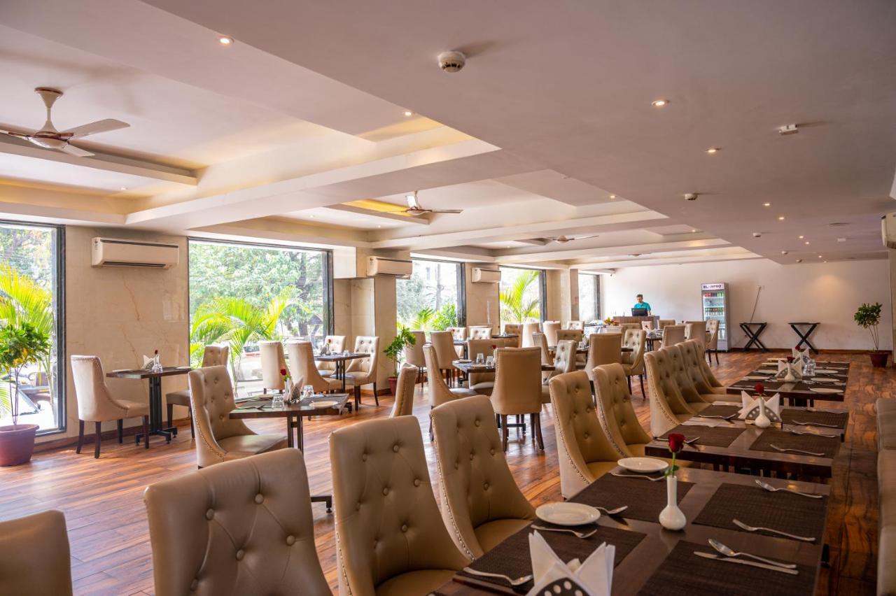 Bells Beach Resort , A Unit Of Resort De Balneaire Калангуте Екстериор снимка